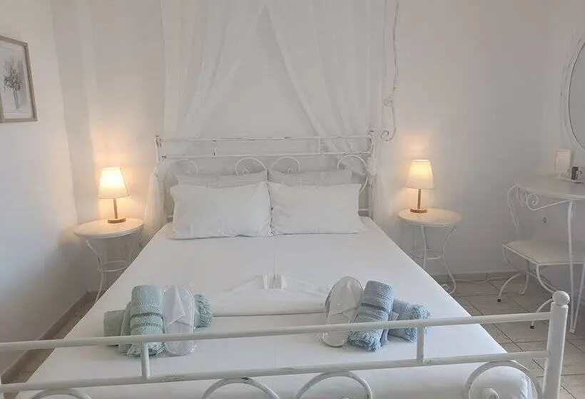 スーペリアールーム, Villa Le Grand Bleu