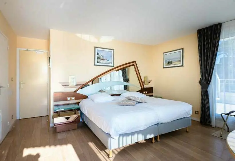 ファミリールーム, Le Crystal Dinard Plage