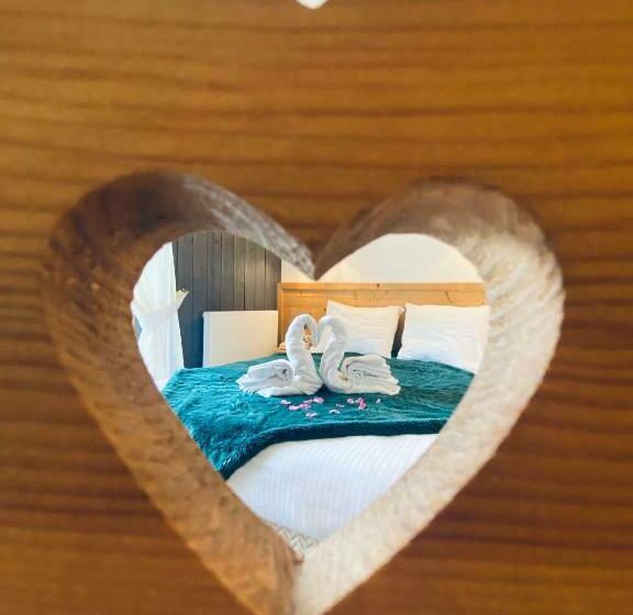 스탠다드 발코니 룸, Les Reflets Du Lac