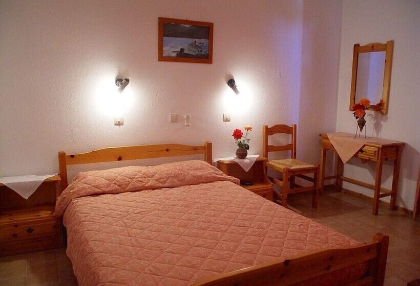 اتاق استاندارد, Christos Guesthouse