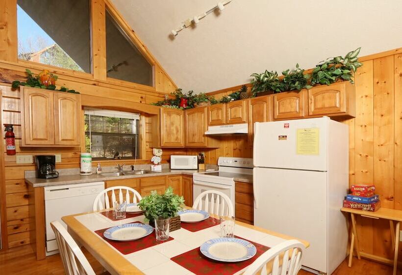 خانه 1 خوابه, Sun Sational View #245