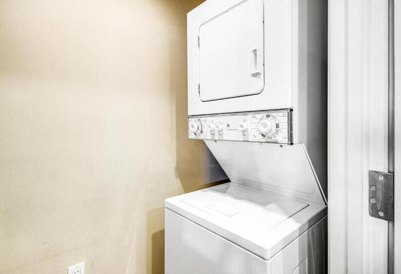 شقة غرفتين, Bahia Condos