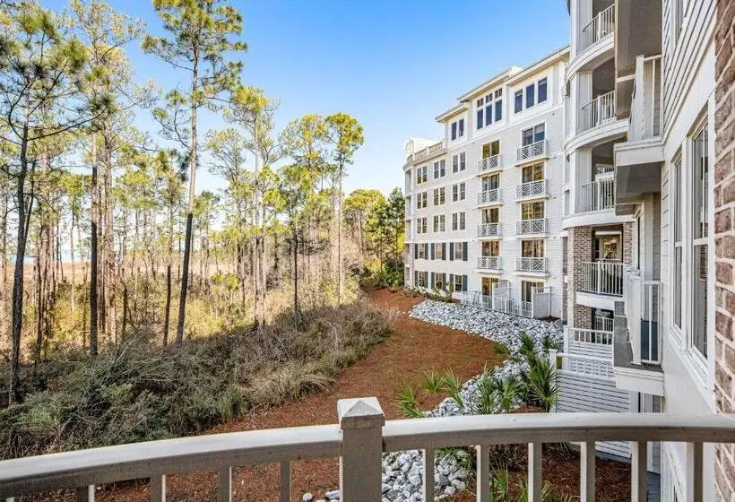 2ベッドルームアパートメント, Bahia Condos