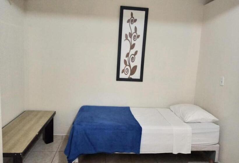 غرفة قياسية رباعية, Pousada Vila D  Itália