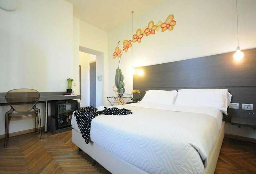 디럭스 트리플 룸, Tirreno