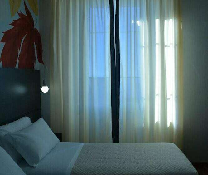 디럭스 트리플 룸, Tirreno