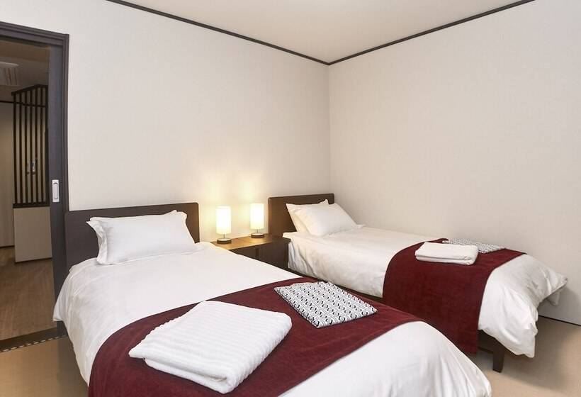 带2个卧室的公寓, The Address Akakura