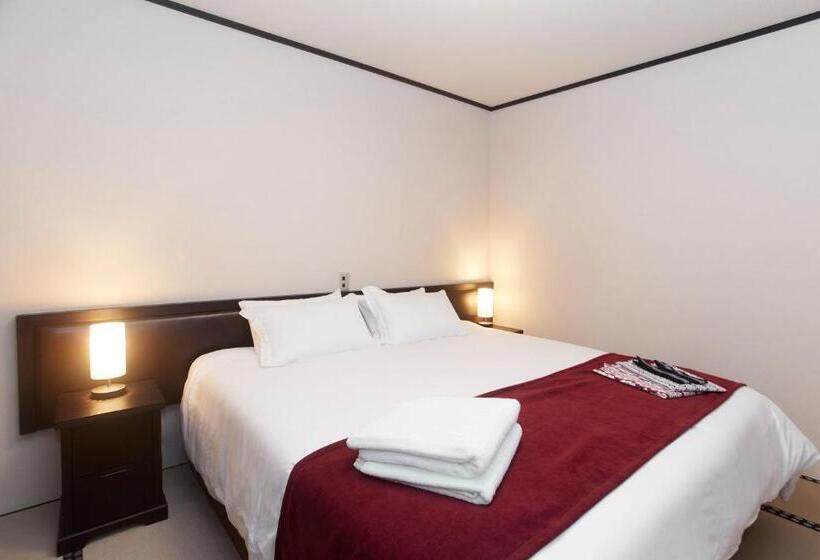 带2个卧室的公寓, The Address Akakura