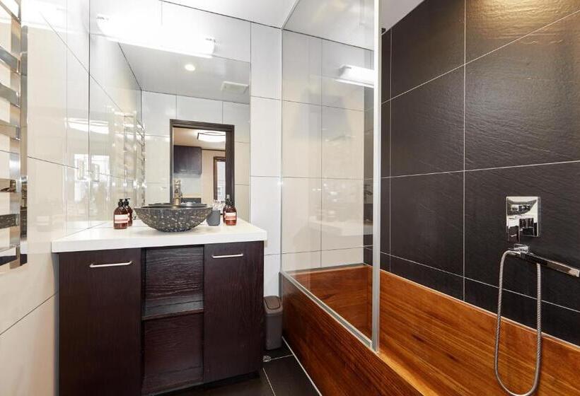 豪华两卧室公寓, The Address Akakura