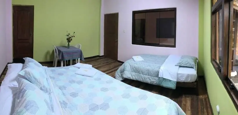 اتاق استاندارد سه نفره, Illari Kusi