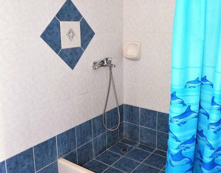 آپارتمان 1 خوابه همکف, Evelina Beach Pension A Breath Away From The Black Beach Offer Plenty Of Accommodation Type To Suit