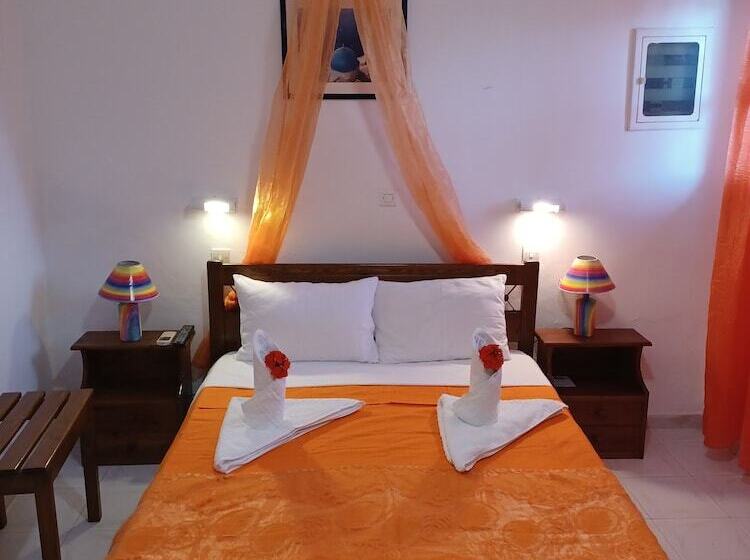 آپارتمان 1 خوابه همکف, Evelina Beach Pension A Breath Away From The Black Beach Offer Plenty Of Accommodation Type To Suit