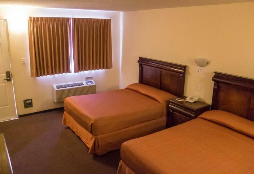 带2个双人床的标准工作室, Bonitto Inn® Altamira Zona Industrial