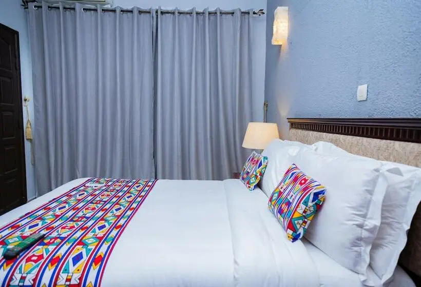 اتاق استاندارد, Hibiscus Blvd Triomphal