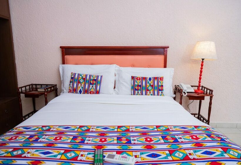 اتاق استاندارد, Hibiscus Blvd Triomphal