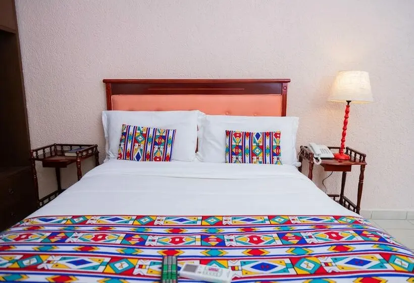 اتاق استاندارد, Hibiscus Blvd Triomphal