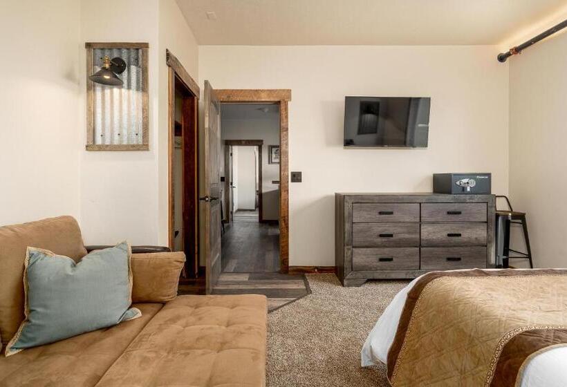 Pokój Rodzinny Deluxe, The Adventure Inn Yellowstone