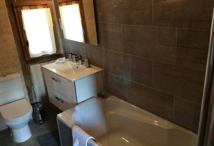 Номер Комфорт, Château De Mayragues