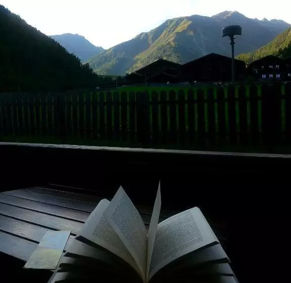 スタンダードシングルルーム, Berghotel Tyrol