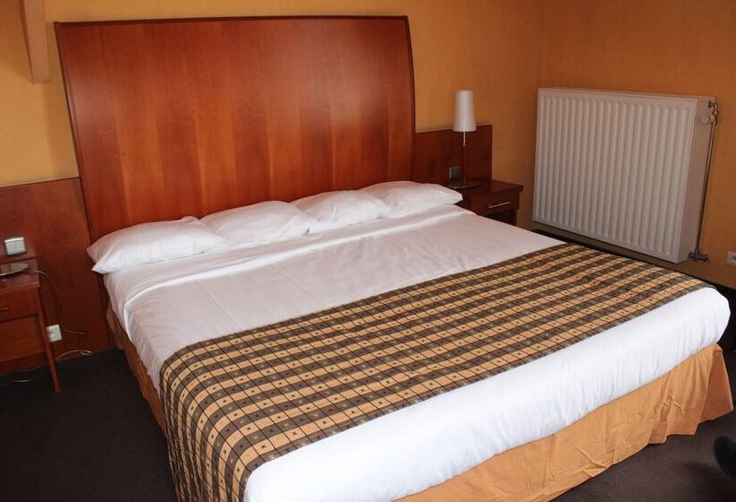 חדר דלוקס, De Notelaer