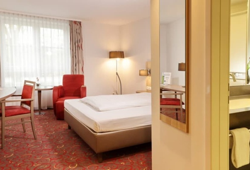 חדר סופריור יחיד, Alarun