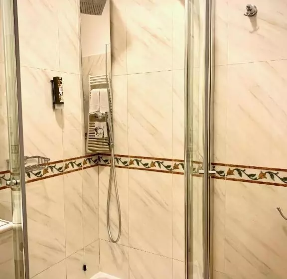 バルコニー付きスタンダードルーム, Albergo Gardesana