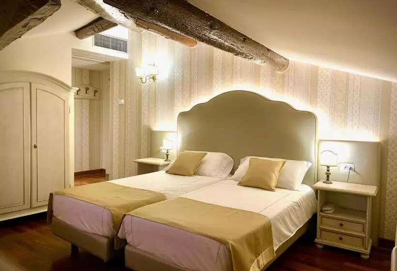 ペントハウスルーム, Albergo Gardesana