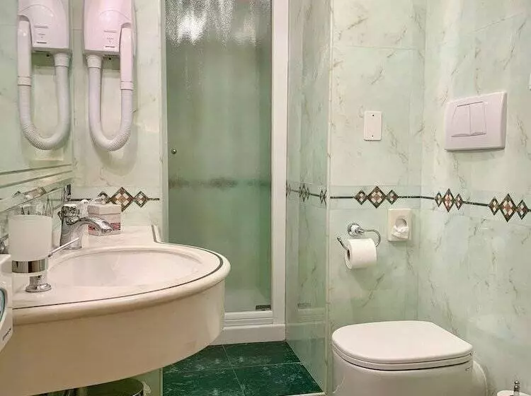 スタンダードシングルルーム, Albergo Gardesana