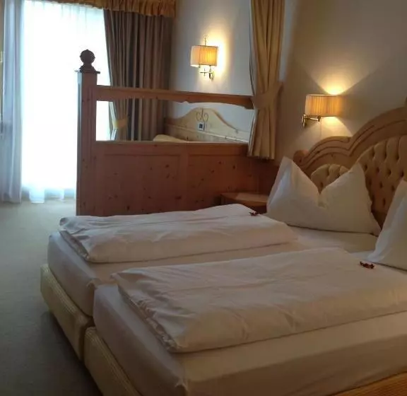 Comfort-huone, Antines