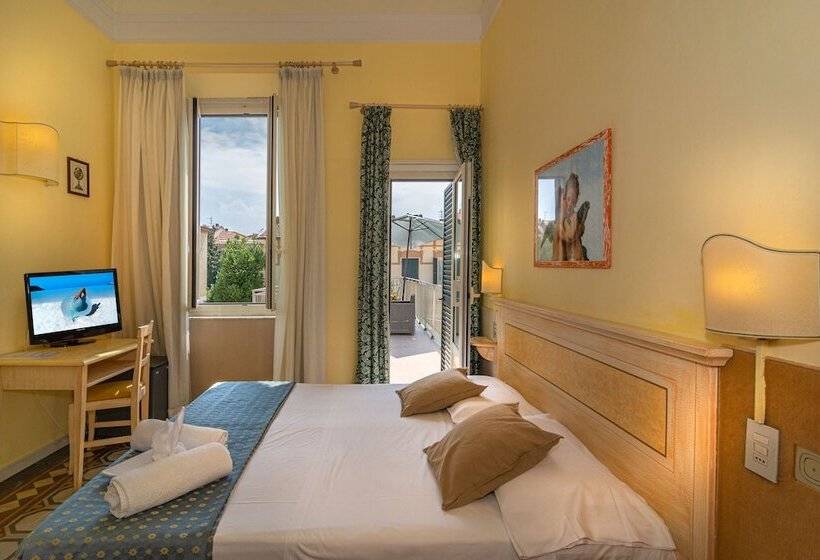 اتاق استاندارد سه نفره, Arcangelo