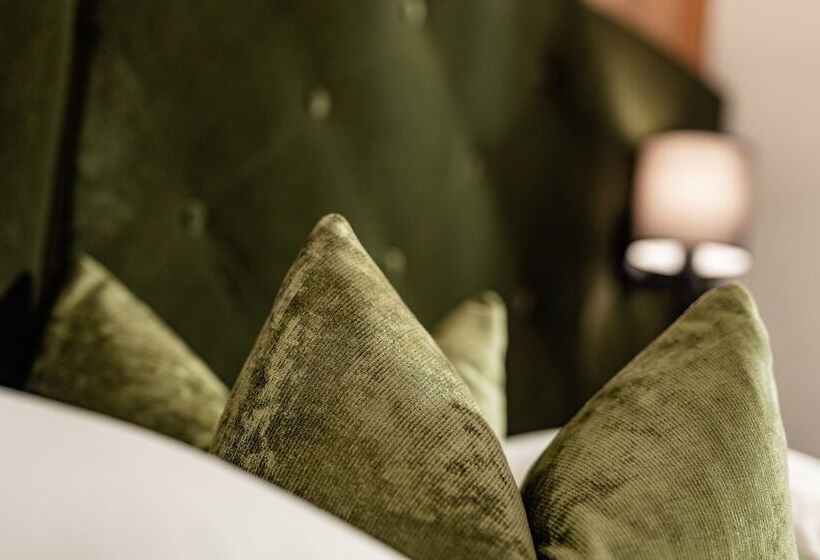 سوییت, Boutique & Fashion Hotel Maciaconi Gardenahotels