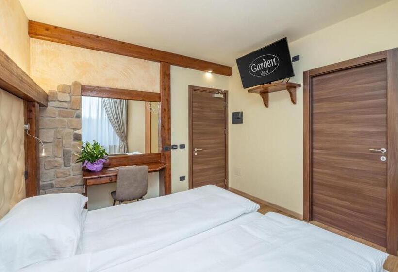 スタンダードルーム, Garden Wellness Hotel S