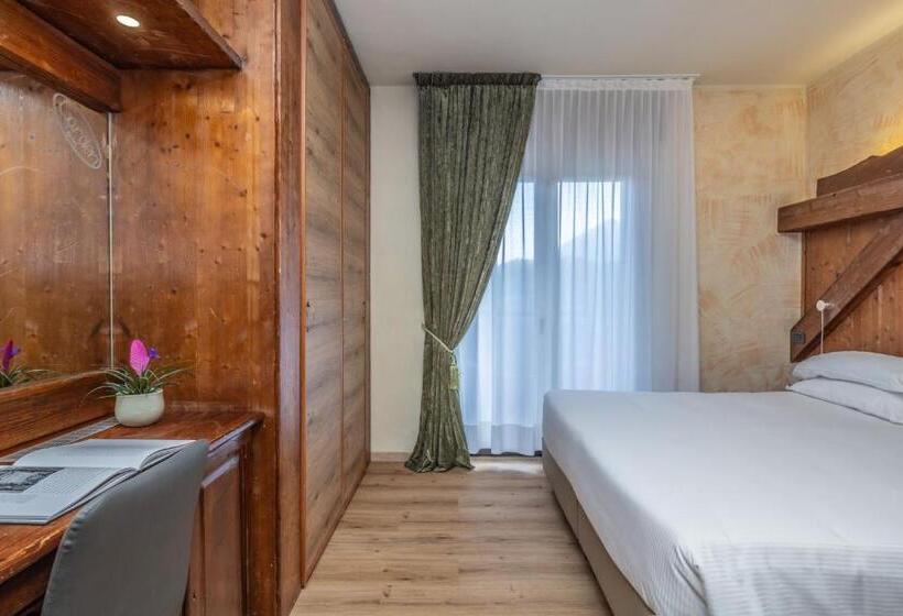 マウンテンビュースタンダードルーム, Garden Wellness Hotel S