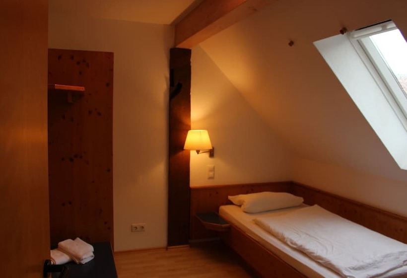 Номер Стандарт Индивидуальный, Gasthauskraft