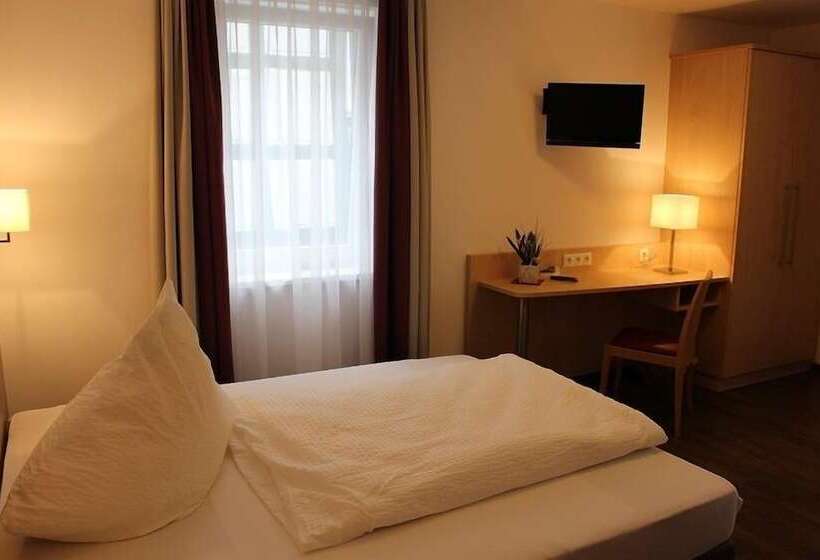 Номер Стандарт Индивидуальный, Gasthauskraft