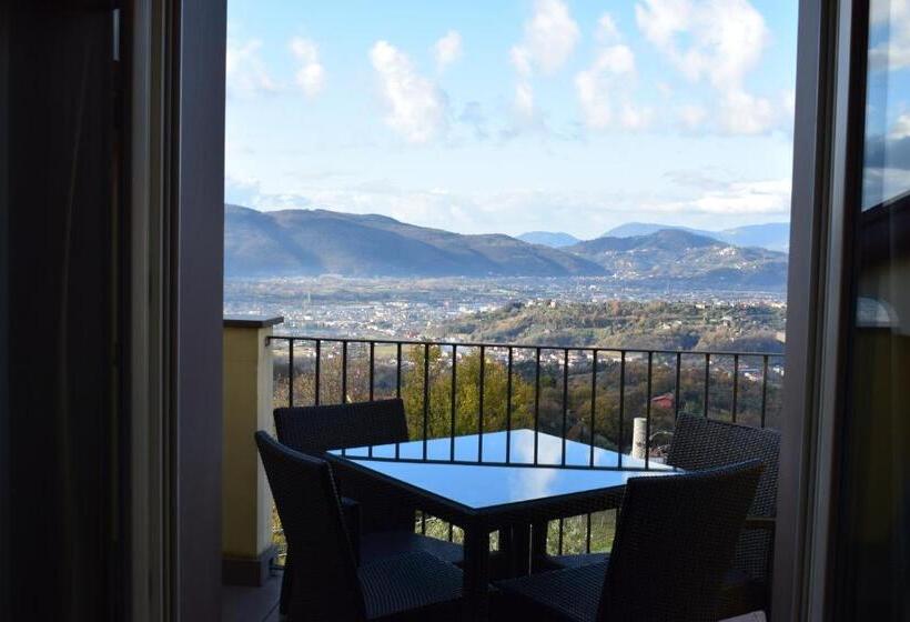 Номер Стандарт, La Castellana