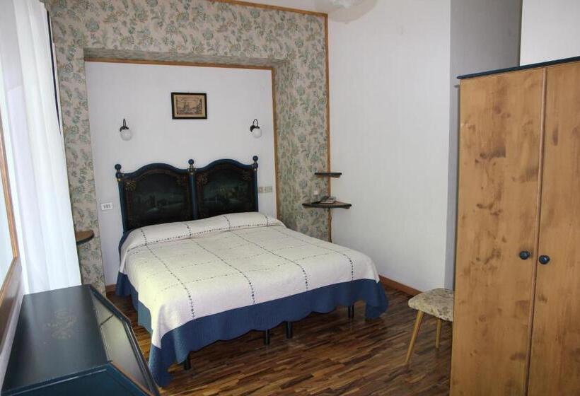 غرفة قياسية ذات إطلالة, Lago Park