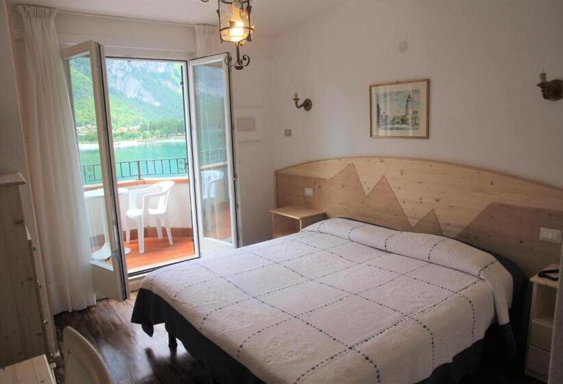 غرفة قياسية, Lago Park