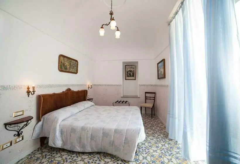 اتاق استاندارد, L'argine Fiorito