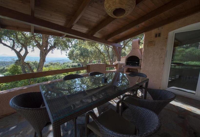 וילת חדר פרמיום, Les Hauts De Portovecchio