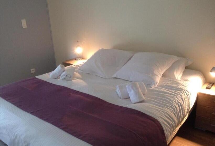 קוטג' דלוקס, Les Hauts De Portovecchio