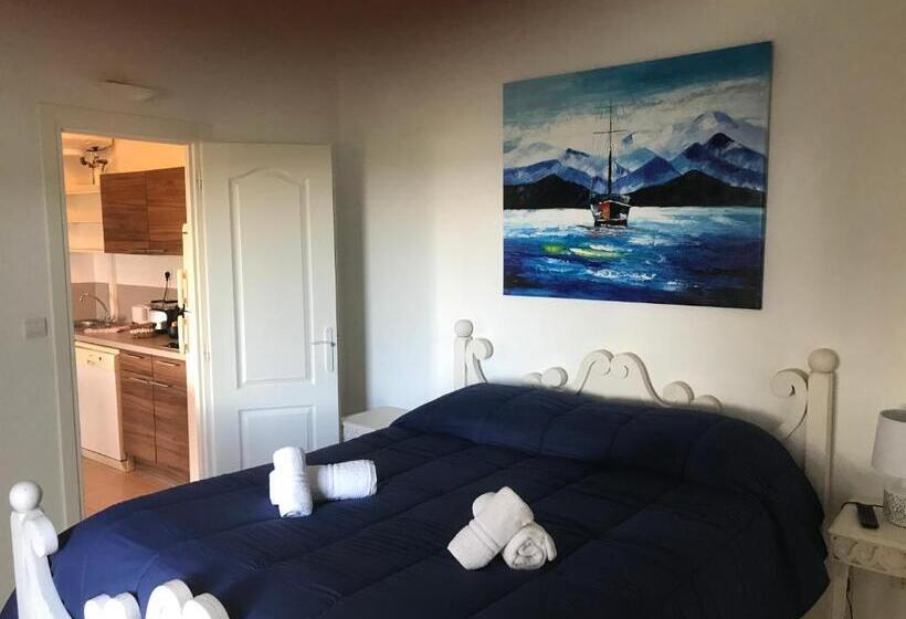 וילת חדר פרמיום, Les Hauts De Portovecchio