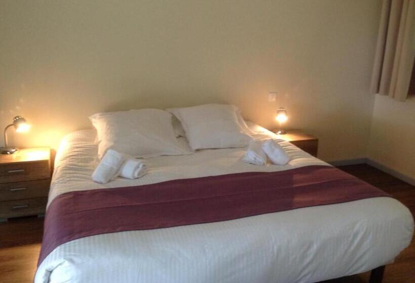 קוטג' דלוקס, Les Hauts De Portovecchio