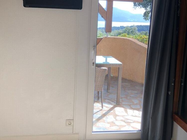 Вилла Premium 2 Спальни, Les Hauts De Portovecchio