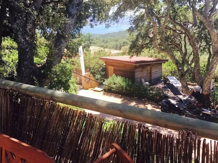Talo 1 Makuuhuone, Les Hauts De Portovecchio