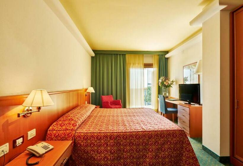 اتاق استاندارد با بالکن, Rialto