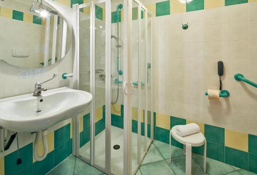 اتاق استاندارد برای معلولان, Rialto