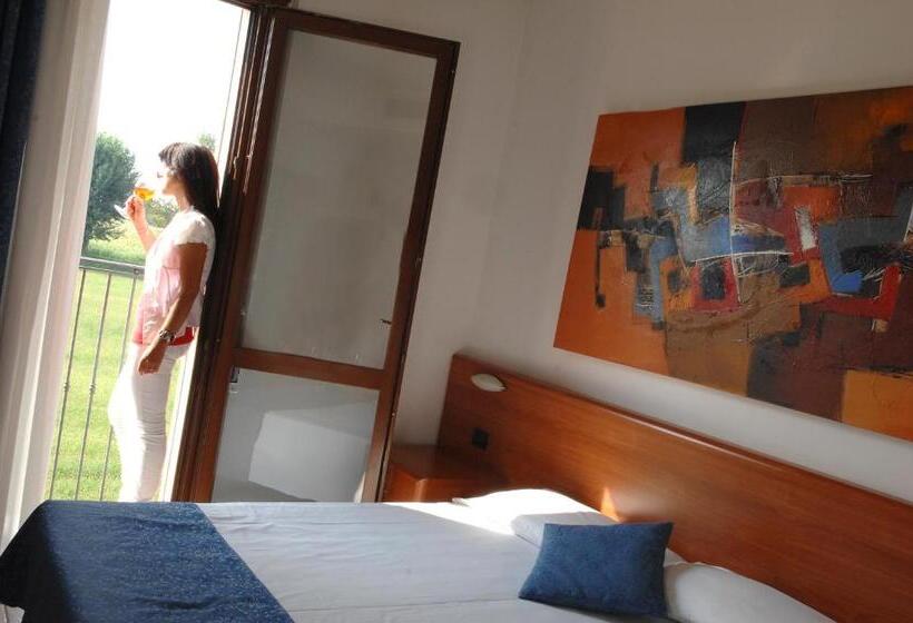 标准三人间, Scaldaferro