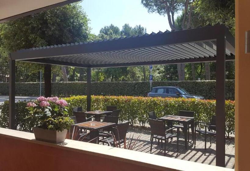 חדר סטנדרט לארבעה, Sole