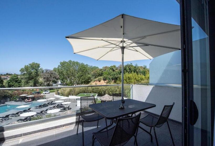 スーペリアースイート, Suite Home Porticcio